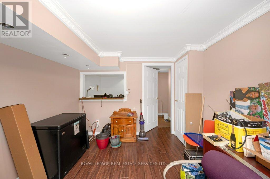 












116 MILL STREET N

,
Brampton,




Ontario
L6X2P2

