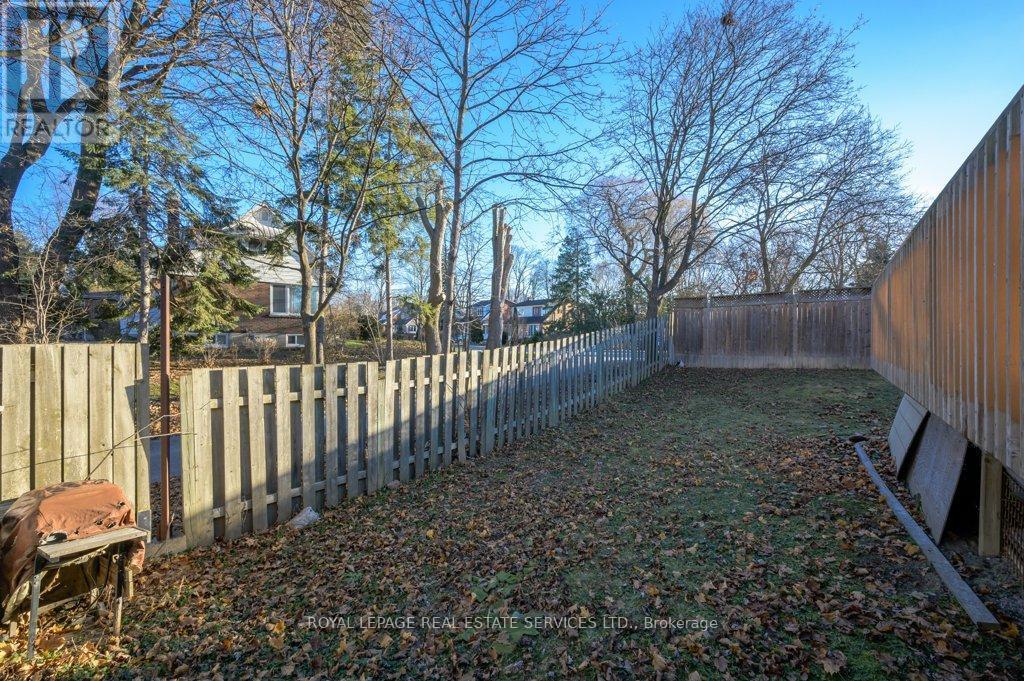 












116 MILL STREET N

,
Brampton,




Ontario
L6X2P2

