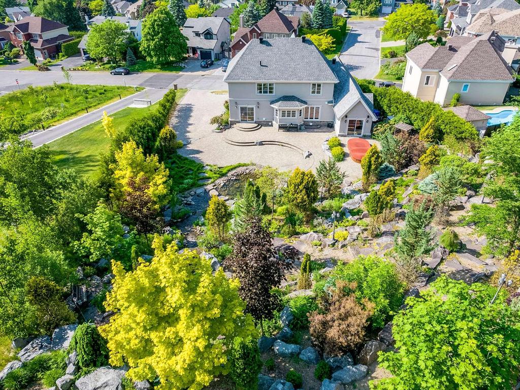 









522


Rue de la Grotte

,
Mont-Saint-Hilaire,




QC
J3H5R6

