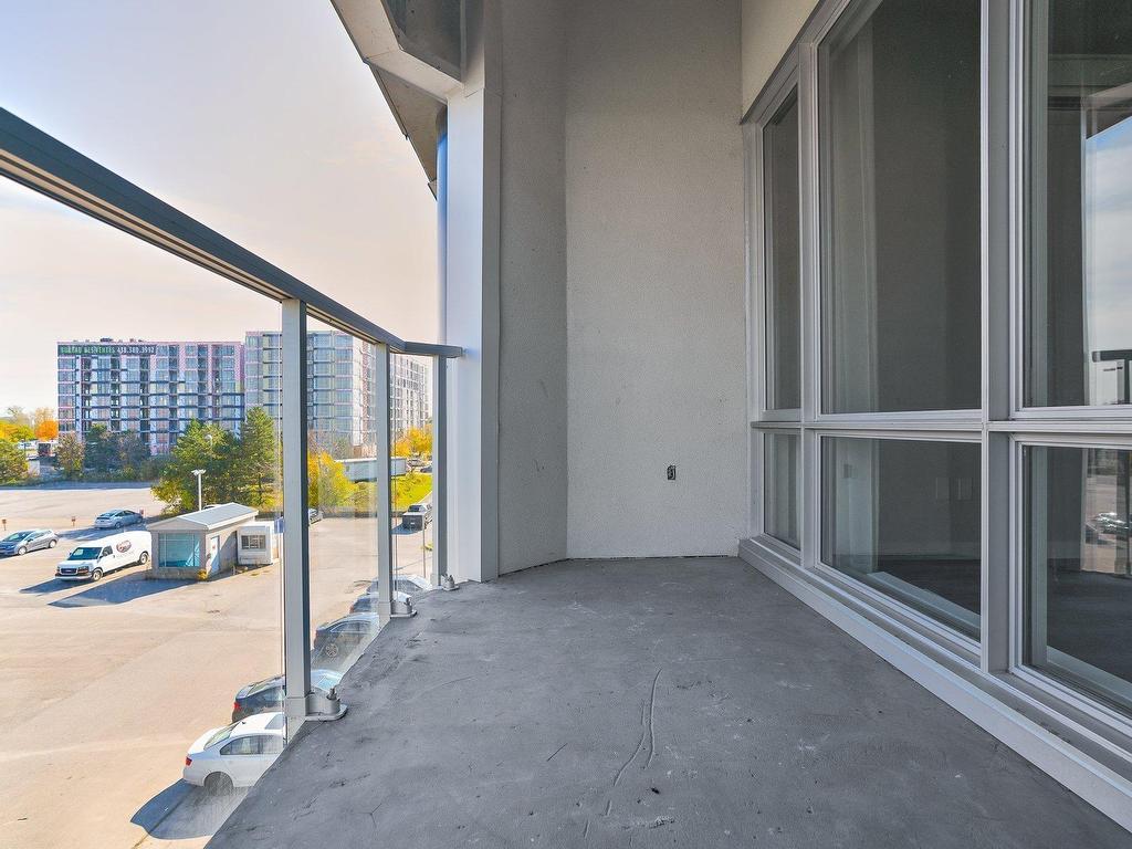 









16


Place du Commerce

, 1005,
Montréal (Verdun/Île-des-Soeurs),




QC
H3E1T5

