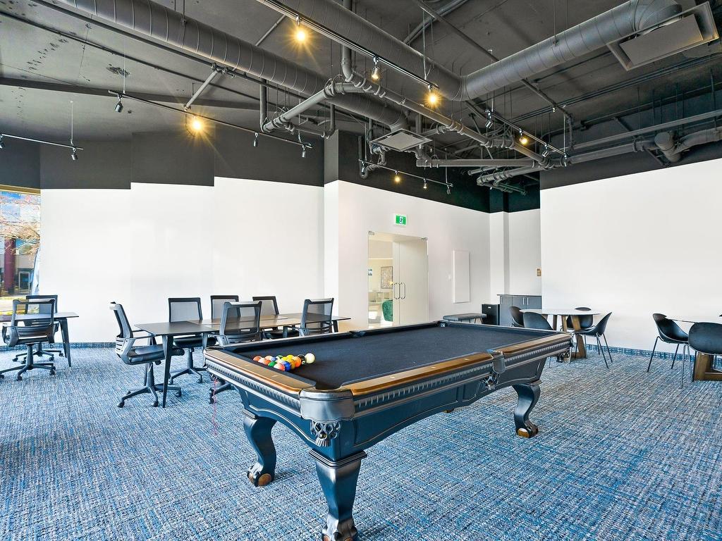 









16


Place du Commerce

, 1005,
Montréal (Verdun/Île-des-Soeurs),




QC
H3E1T5

