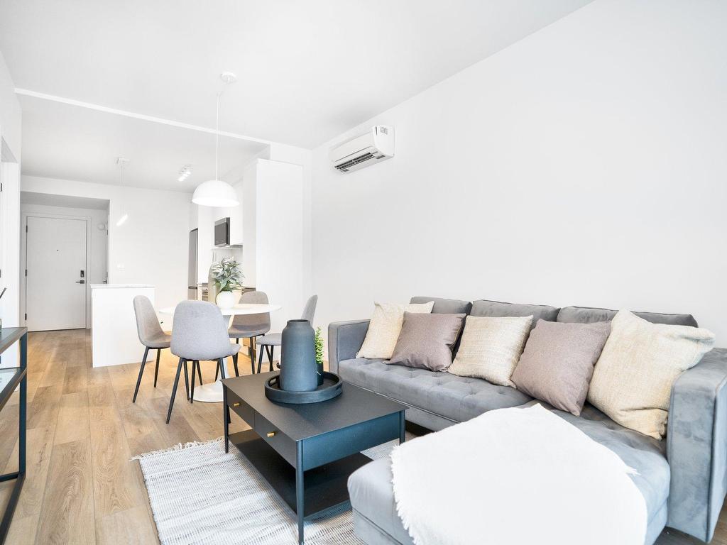 









1020


Rue Levert

, 501,
Montréal (Verdun/Île-des-Soeurs),




QC
H3E0G4

