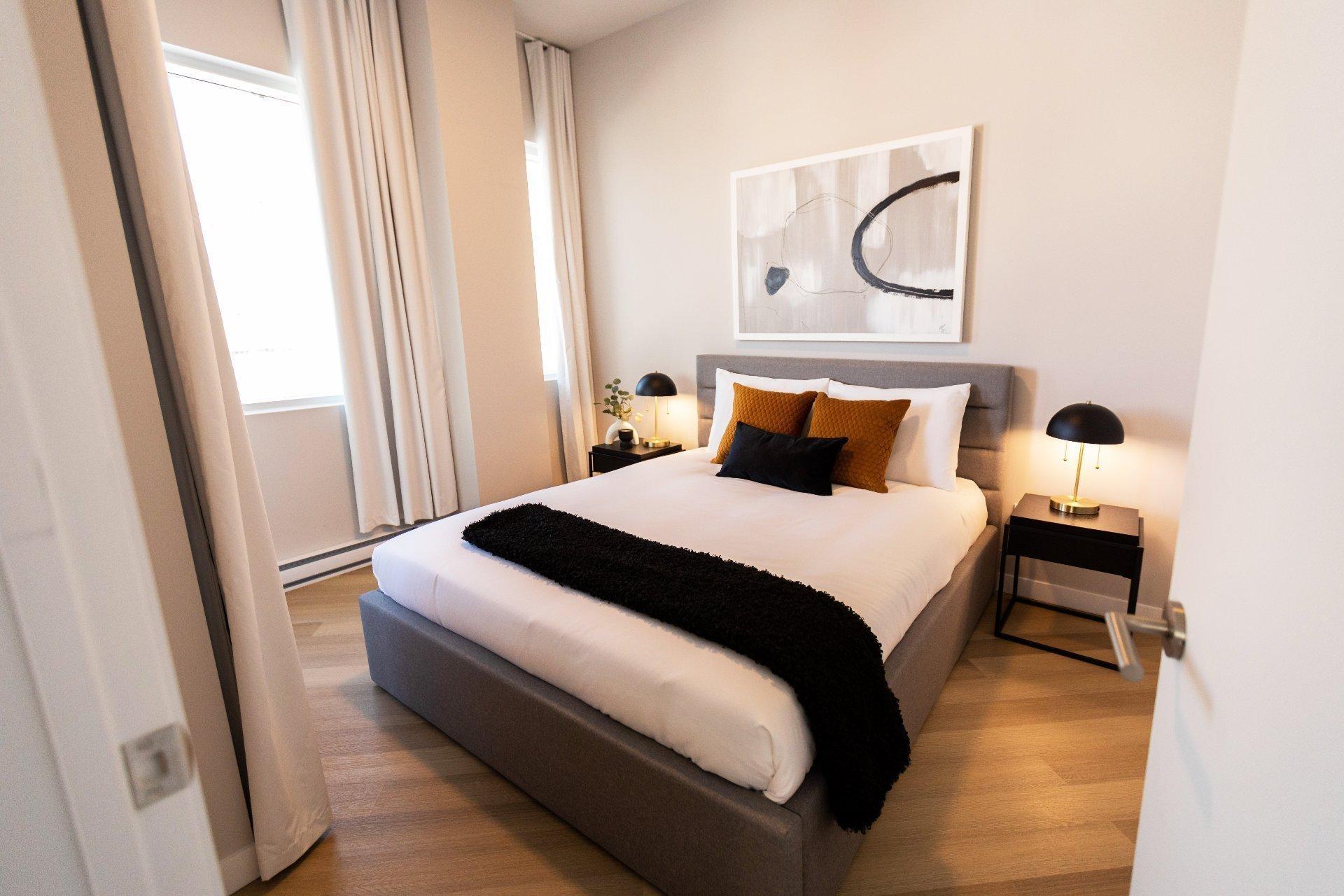 









16


Place du Commerce

, 211,
Montréal (Verdun/Île-des-Soeurs),




QC
H3E1T5

