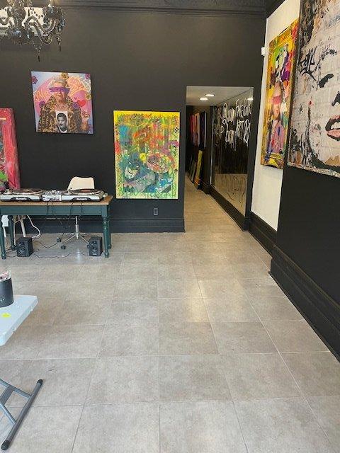 









2175


Rue Crescent

,
Montréal (Ville-Marie),




QC
H3G2C1

