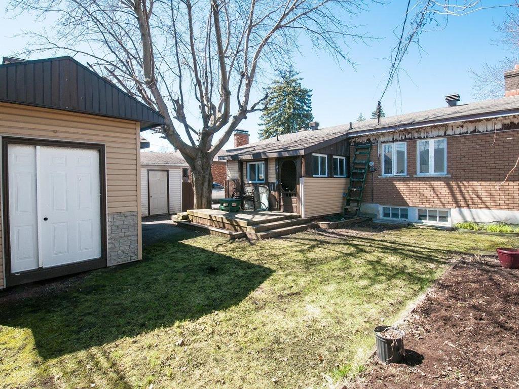 









385


Rue Jean-De Brébeuf

,
Saint-Jean-sur-Richelieu,




QC
J3B1L4

