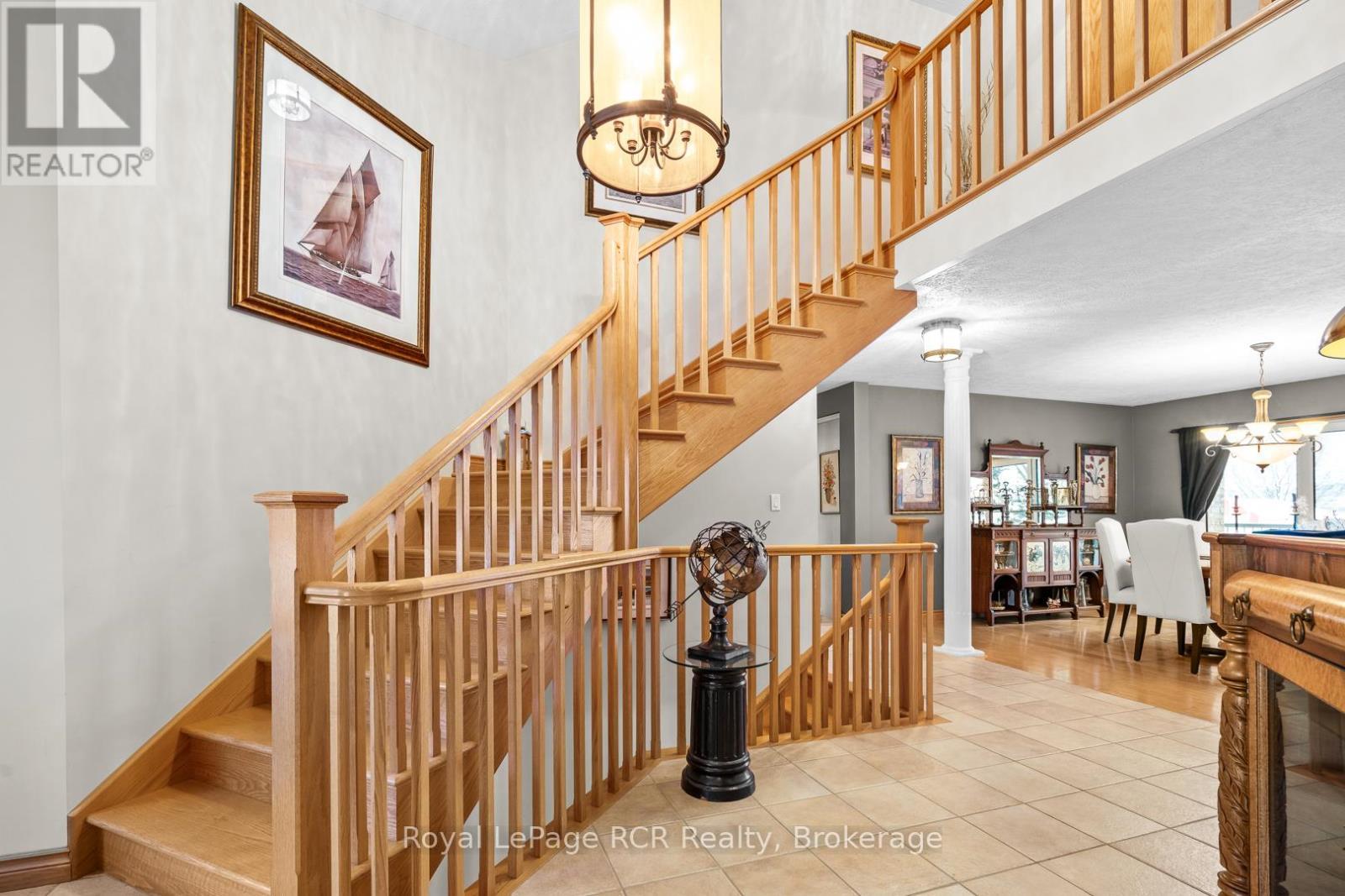 












705 21ST A AVENUE

,
Hanover,




Ontario
N4N3M2

