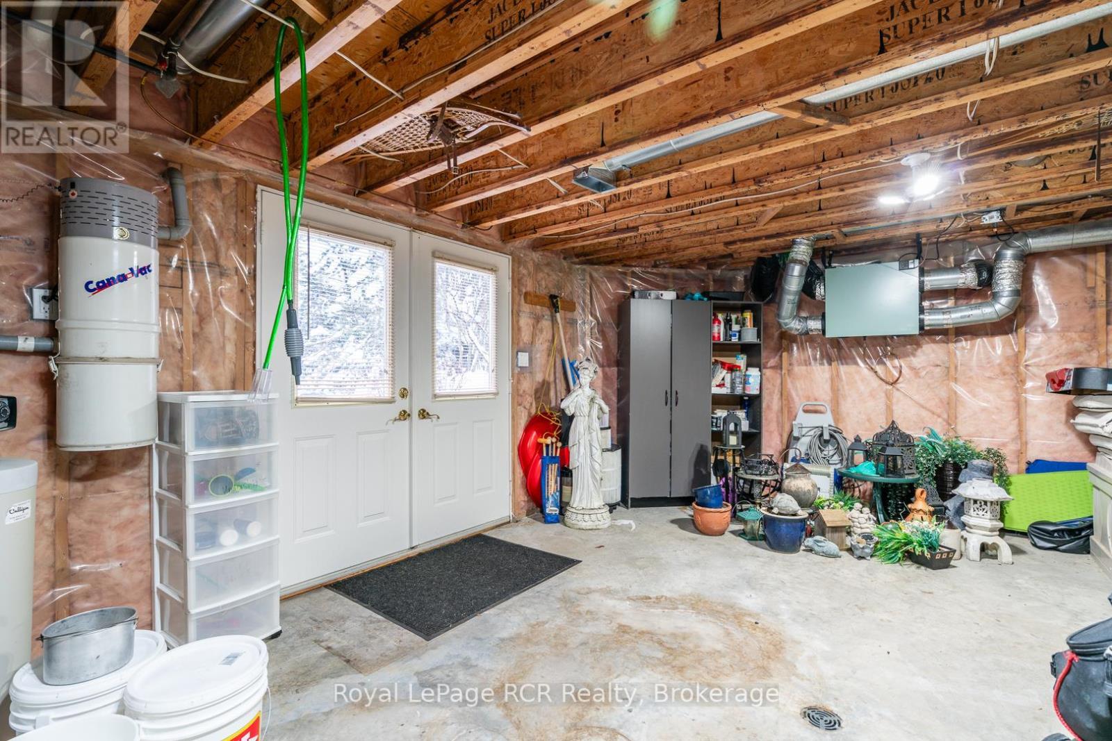 












705 21ST A AVENUE

,
Hanover,




Ontario
N4N3M2

