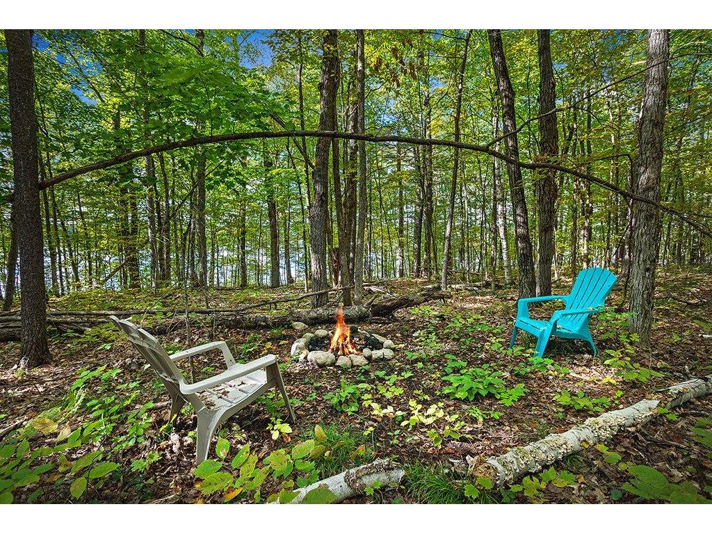 












Ch. Harmony Bay

,
L'Île-du-Grand-Calumet,







QC
J0X1J0

