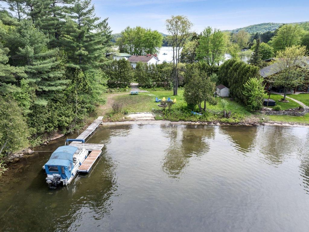 









23


Ch. Lockhart

,
Val-des-Monts,




QC
J8N2R9

