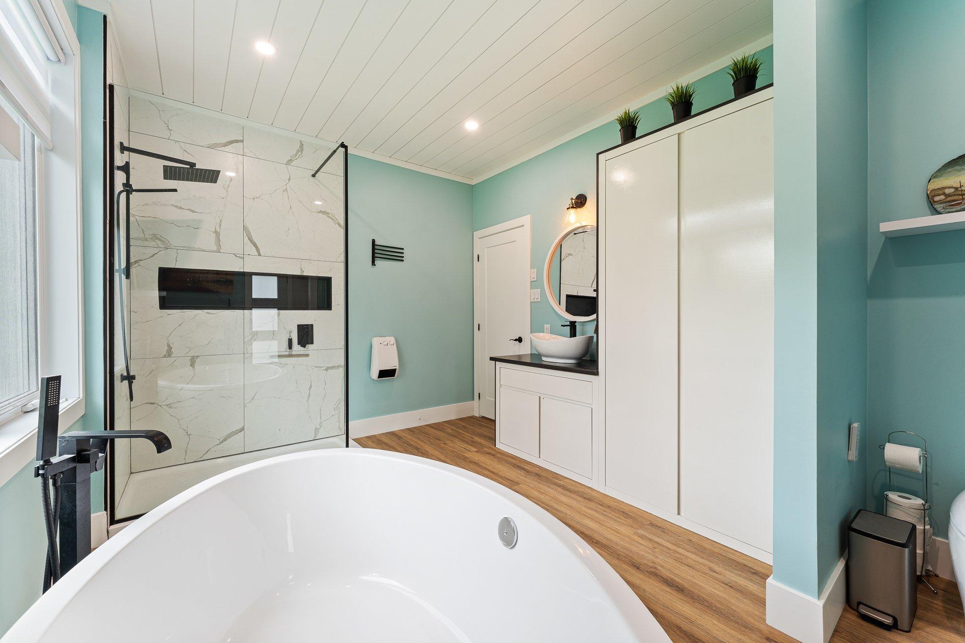 









124


Rue des Sittelles

,
Brigham,




QC
J2K4B7

