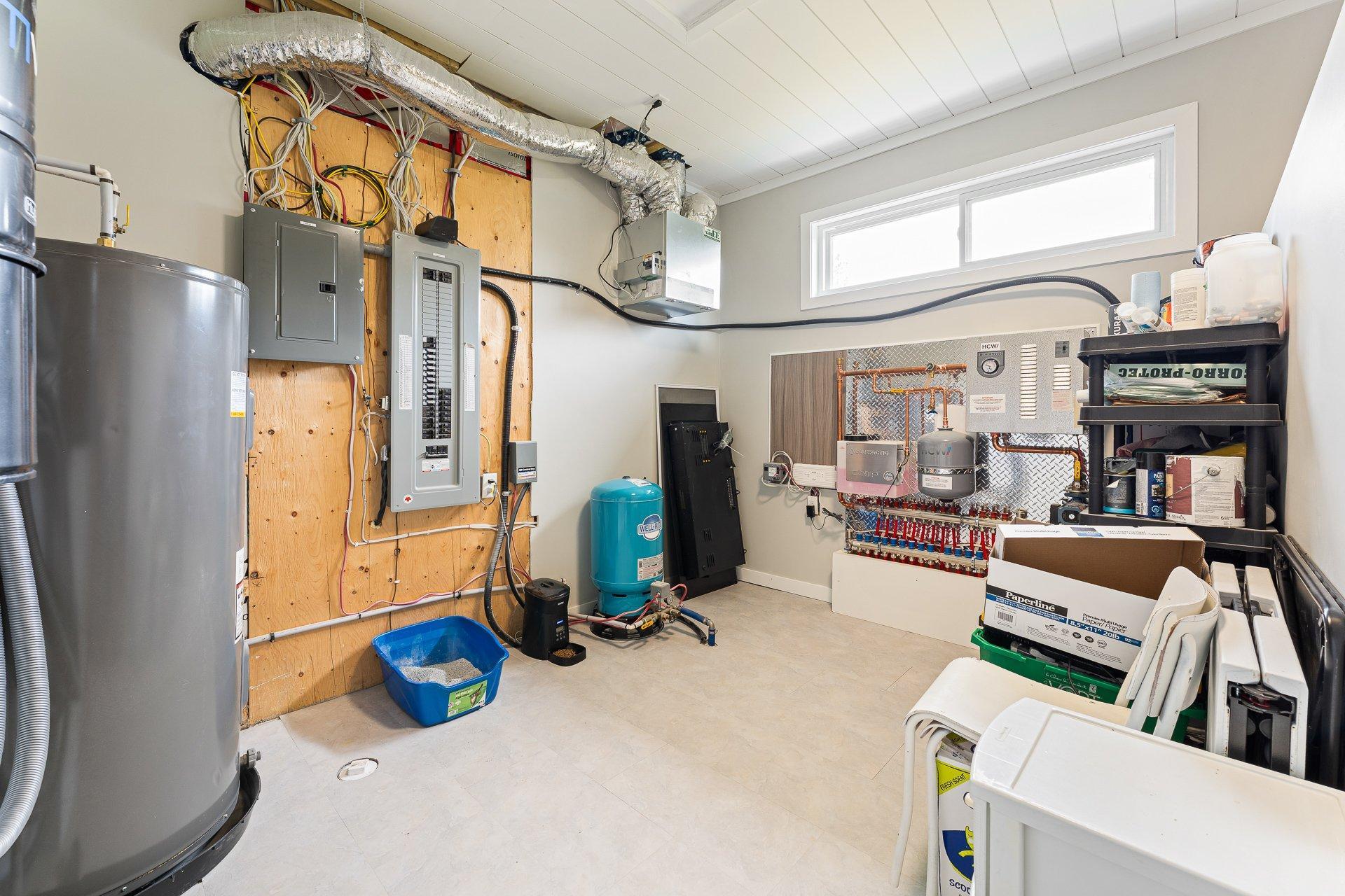 









124


Rue des Sittelles

,
Brigham,




QC
J2K4B7

