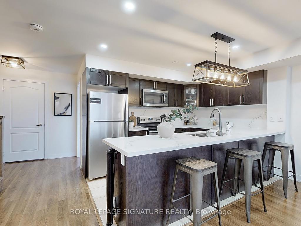 









55


Lindcrest

Manor, 1010,
Markham,




ON
L6B 0A1


