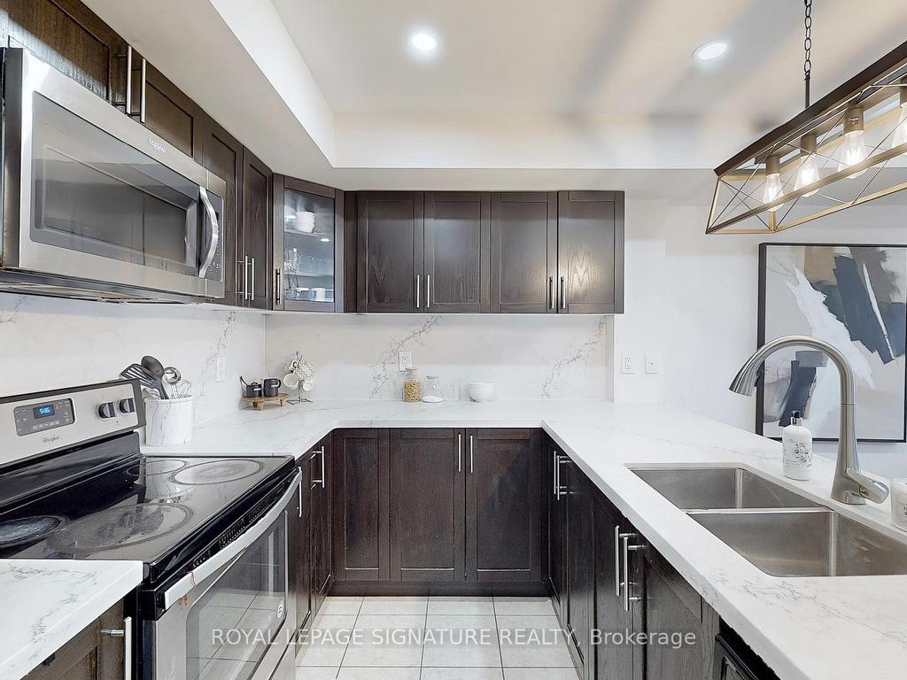 









55


Lindcrest

Manor, 1010,
Markham,




ON
L6B 0A1

