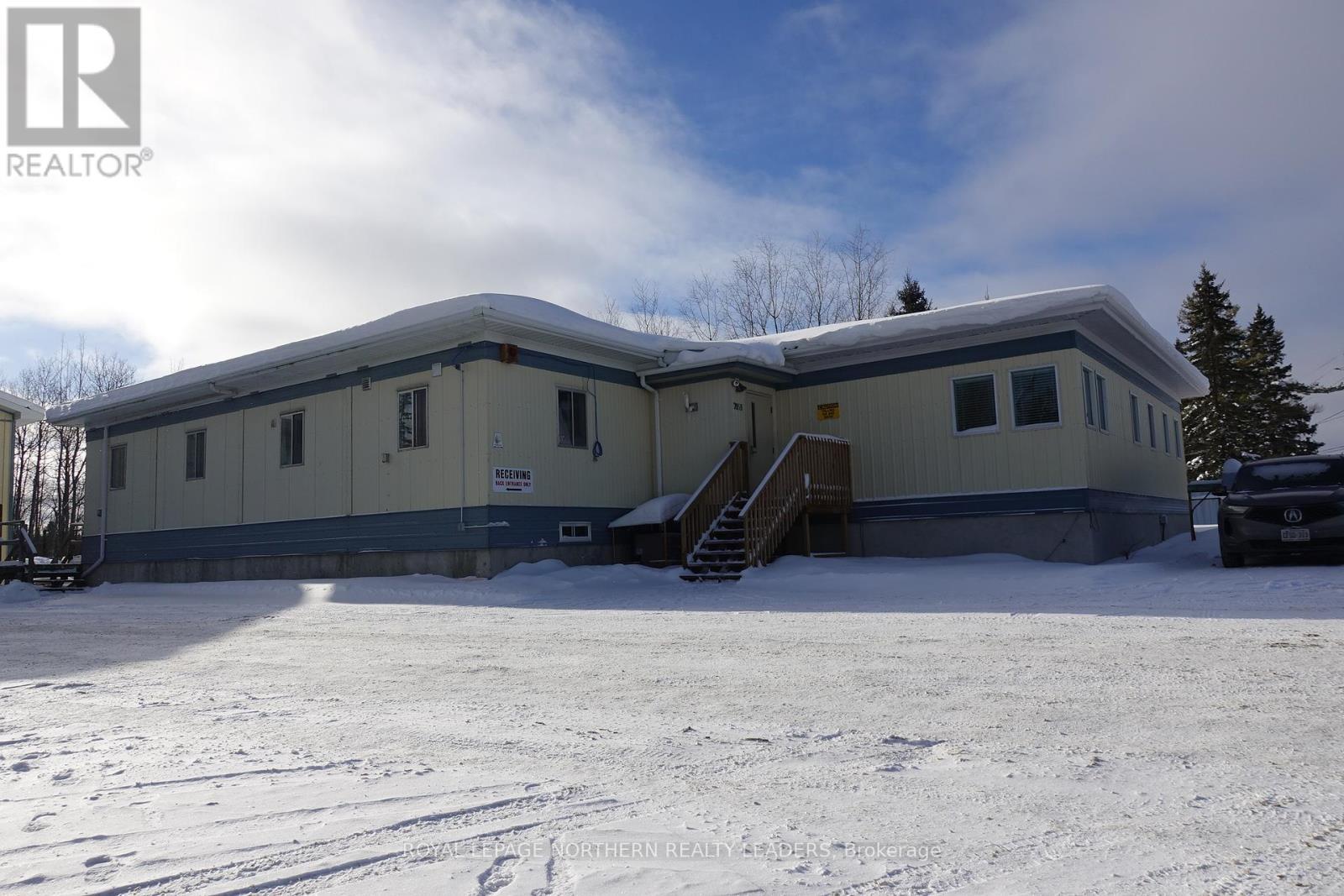 












7053 HIGHWAY 101 E

,
Timmins (Porcupine - East),




Ontario
P0N1C0


