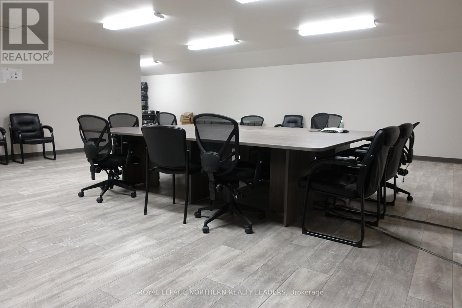 












7053 HIGHWAY 101 E

,
Timmins (Porcupine - East),




Ontario
P0N1C0

