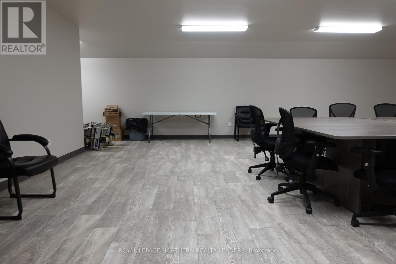 












7053 HIGHWAY 101 E

,
Timmins (Porcupine - East),




Ontario
P0N1C0

