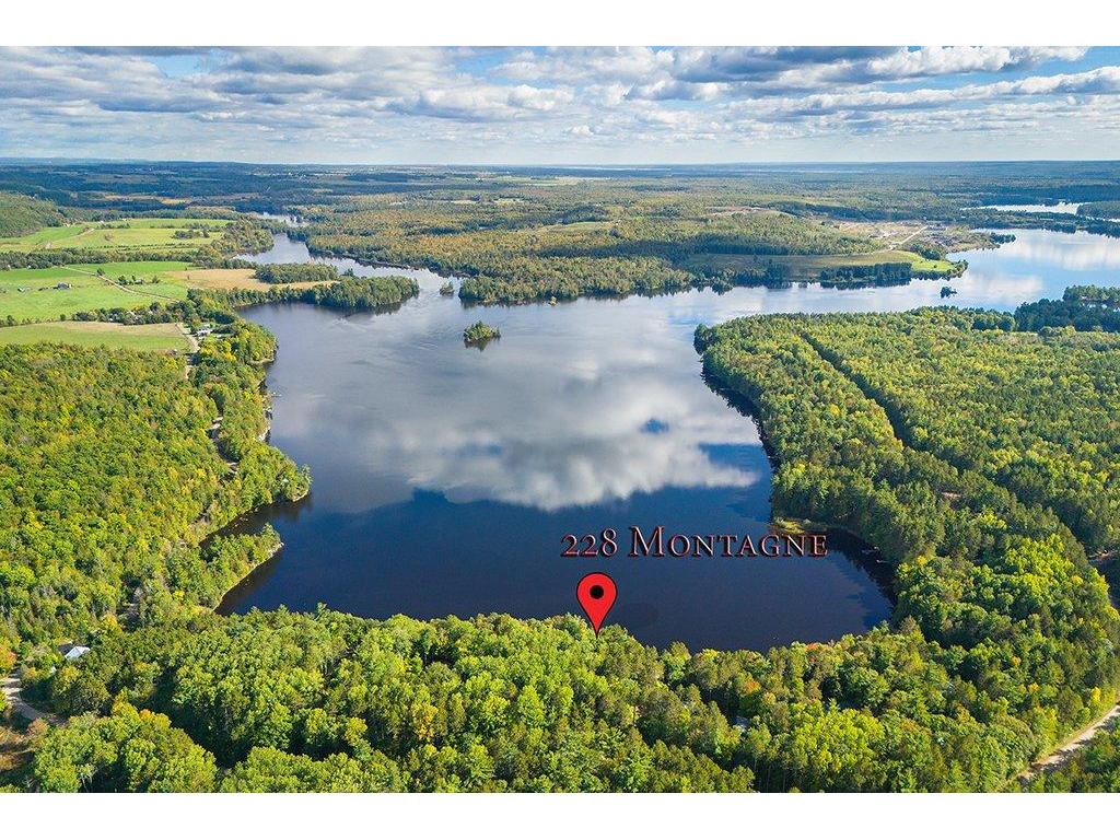 












Ch. Harmony Bay

,
L'Île-du-Grand-Calumet,







QC
J0X1J0

