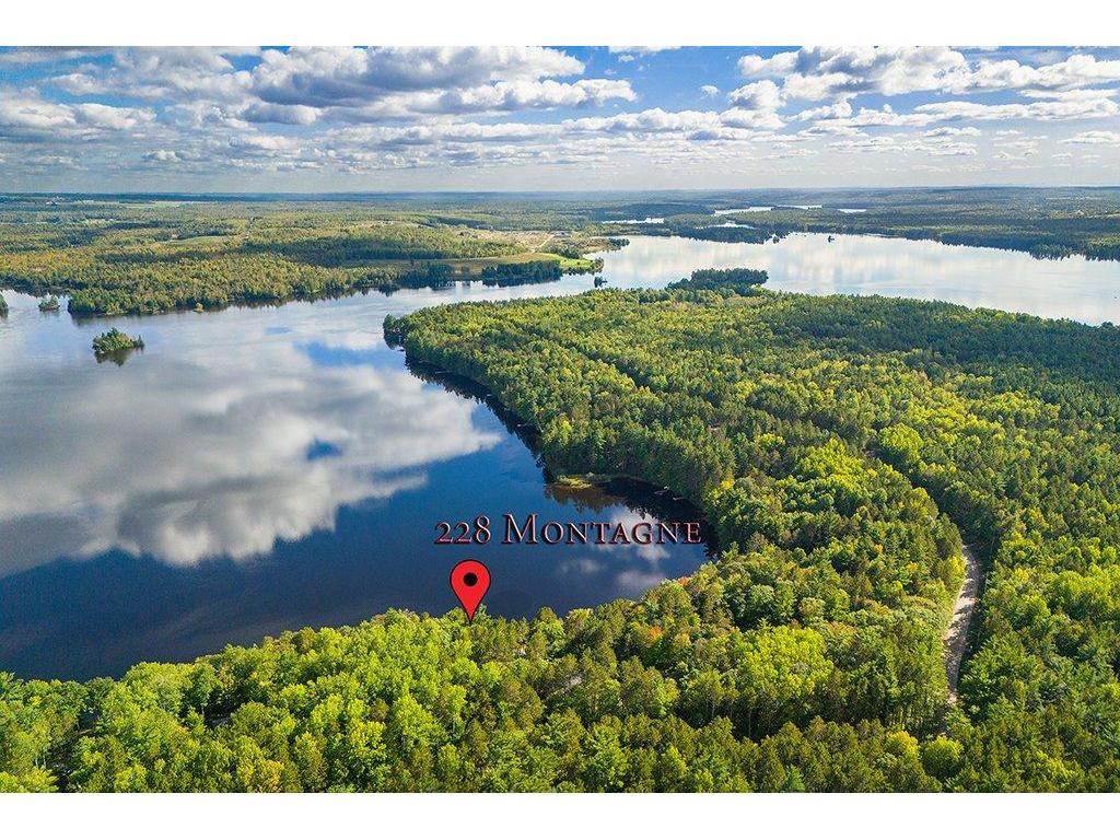 












Ch. Harmony Bay

,
L'Île-du-Grand-Calumet,







QC
J0X1J0

