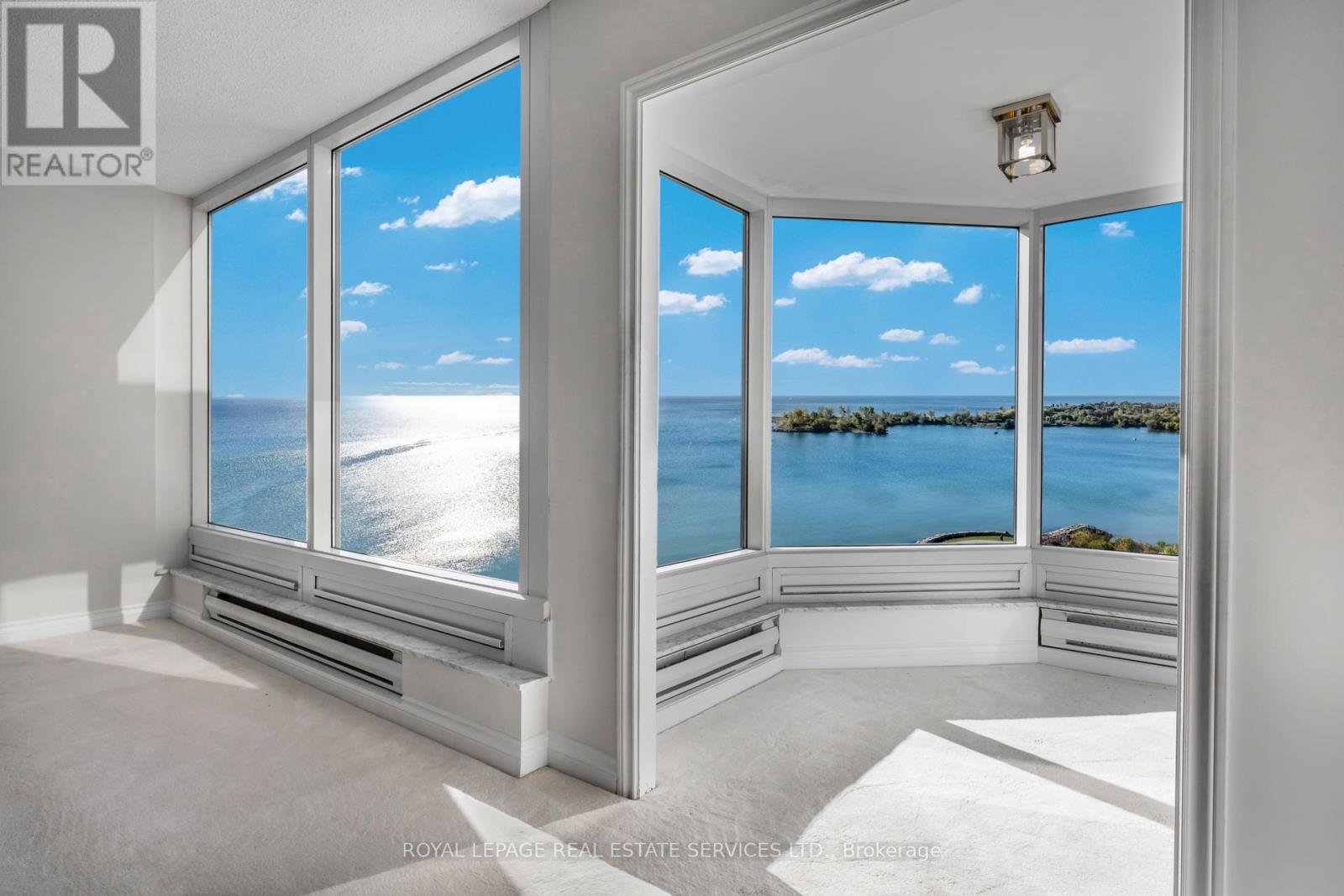 












1605 - 1 PALACE PIER COURT

,
Toronto,




Ontario
M8V3W9

