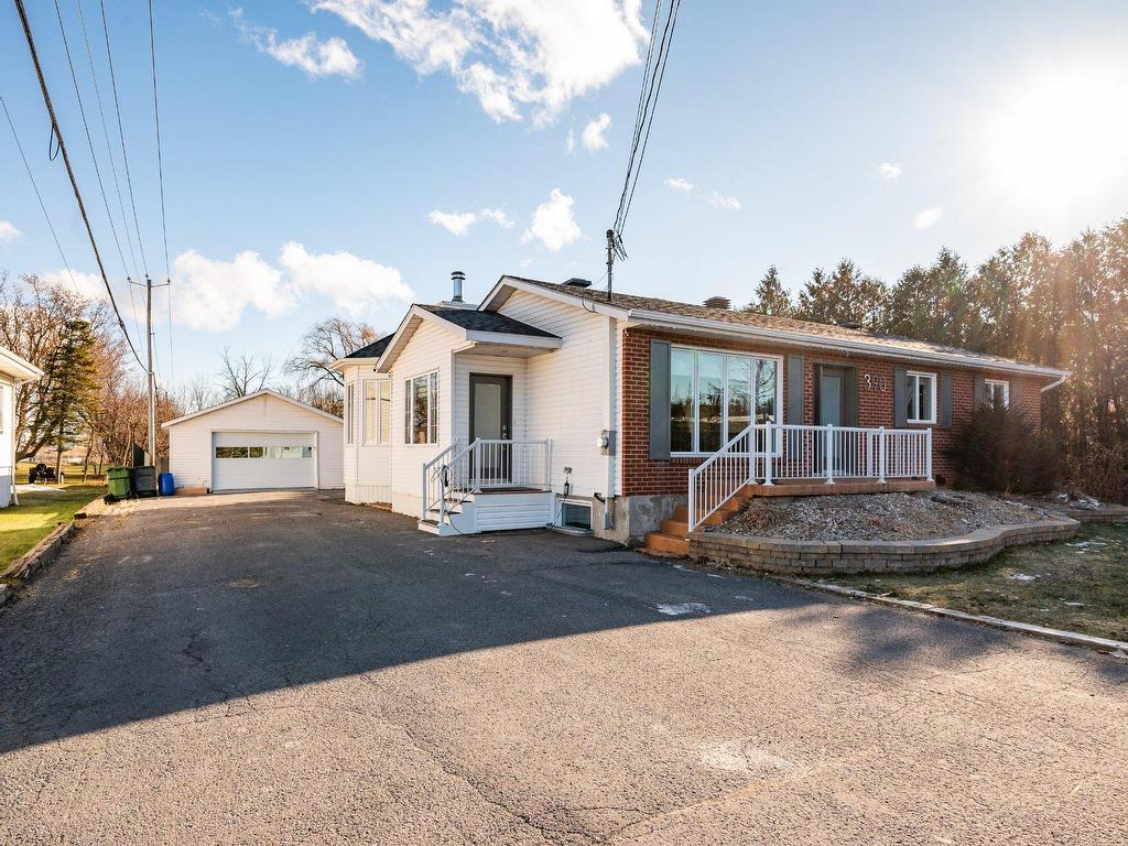 









390


Ch. St-Ignace

,
Saint-Constant,




QC
J5A2E8

