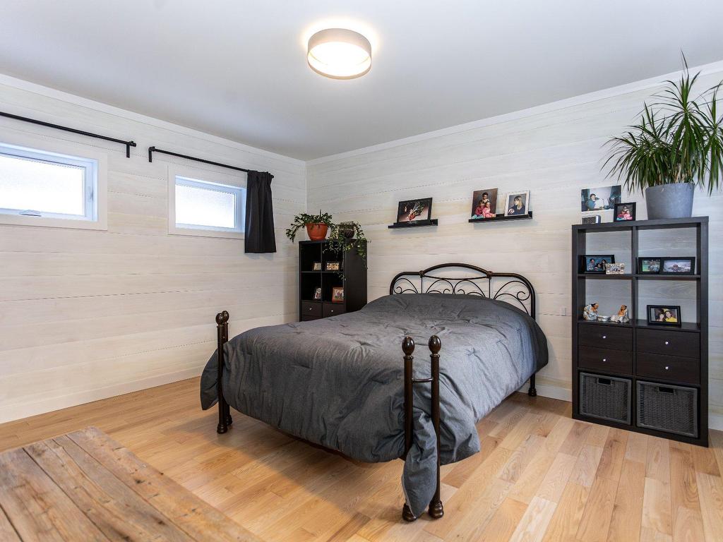 









100


Rue Léo-Paul-Trudel

,
Shawinigan,




QC
G0X2V0

