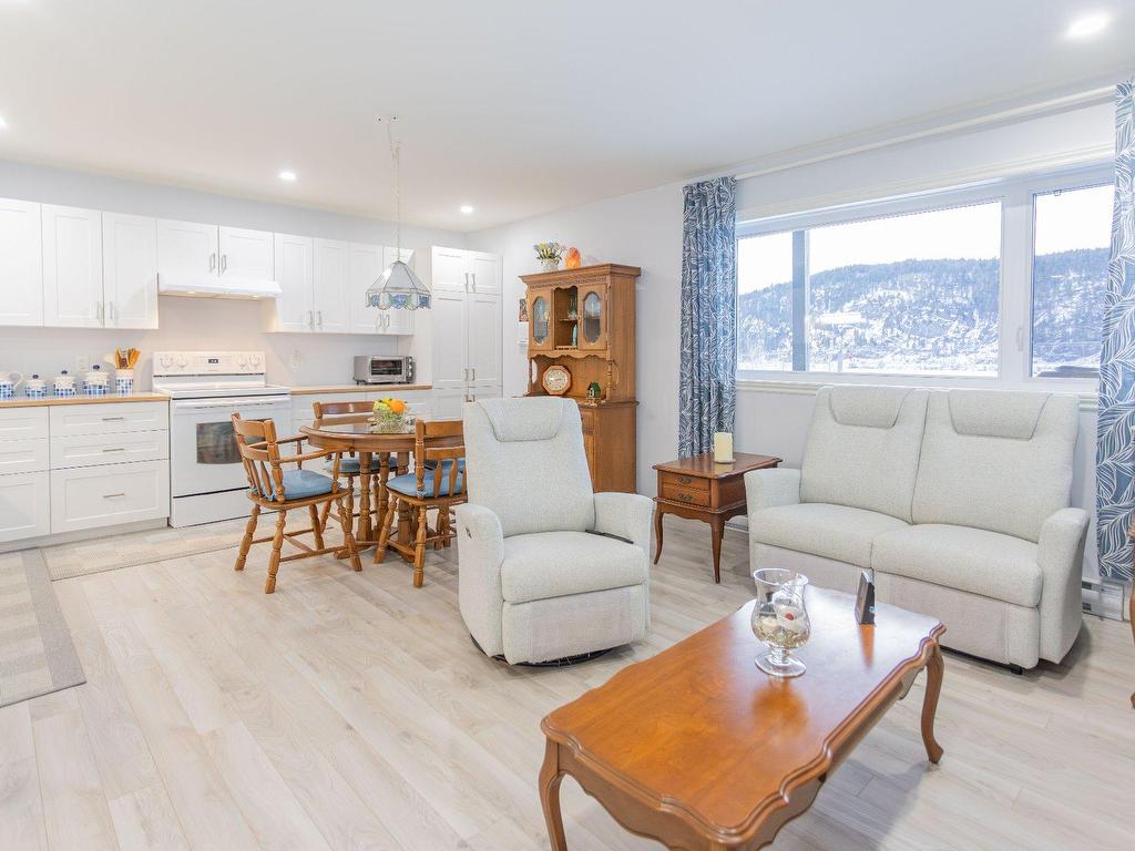 









100


Rue Léo-Paul-Trudel

,
Shawinigan,




QC
G0X2V0

