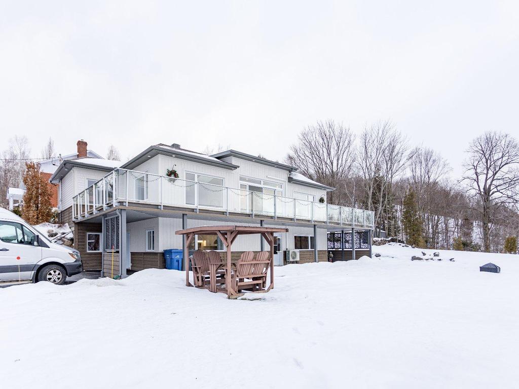 









100


Rue Léo-Paul-Trudel

,
Shawinigan,




QC
G0X2V0

