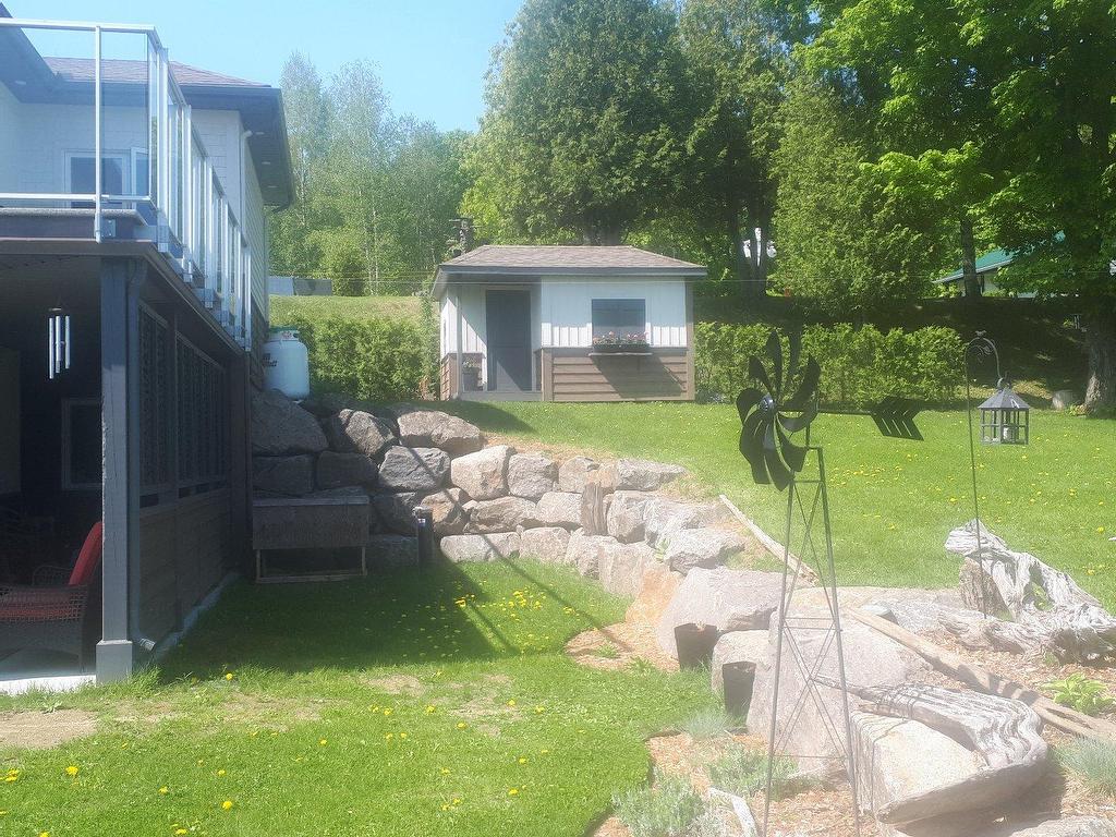 









100


Rue Léo-Paul-Trudel

,
Shawinigan,




QC
G0X2V0

