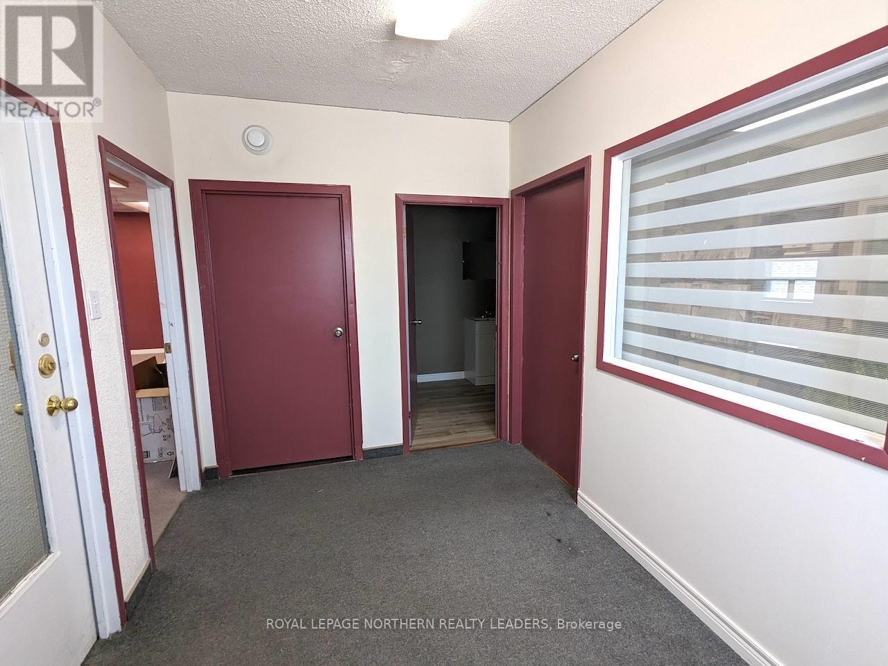 












59-71 THIRD AVENUE

,
Timmins (TS - SE),




Ontario
P4N1C2


