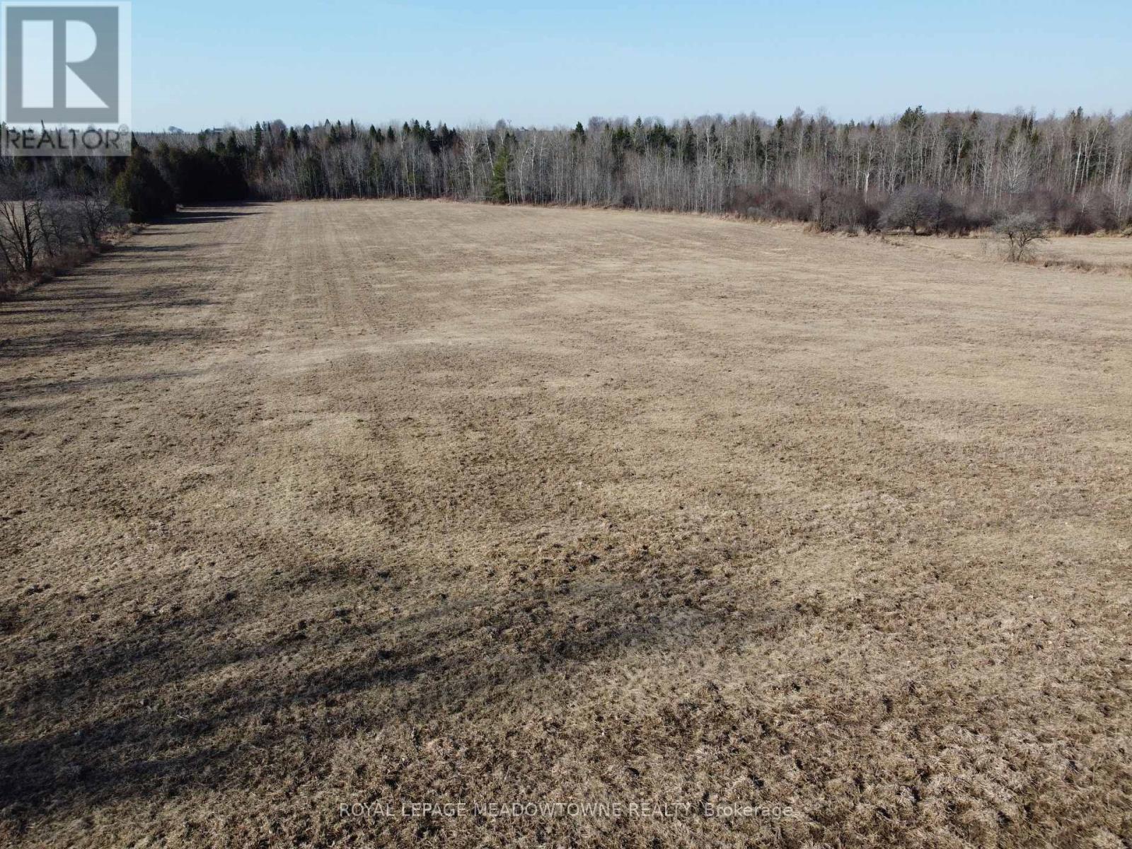












5258 THIRD ACTON LINE

,
Erin,







Ontario
L7J2L8

