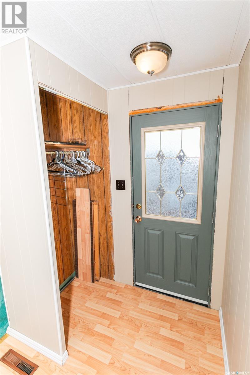 












605 Atlantic AVENUE

,
Kerrobert,




Saskatchewan
S0L1R0

