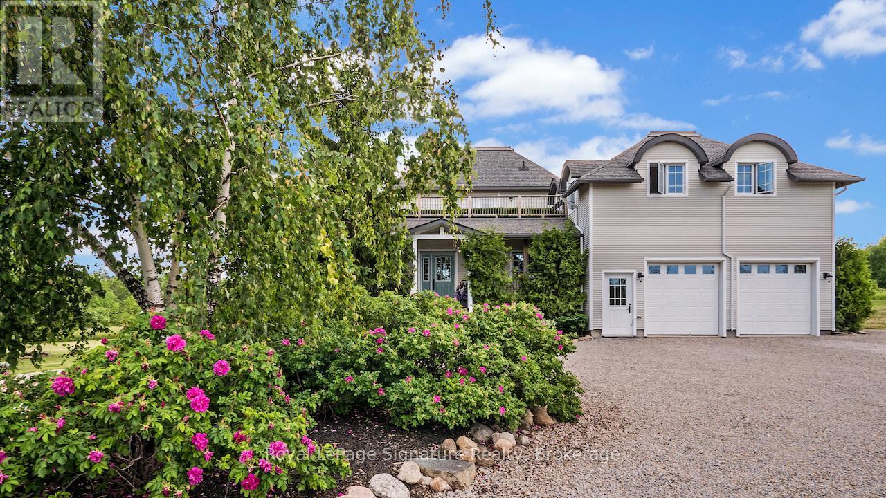 












807035 25TH SIDE ROAD

,
Grey Highlands,




Ontario
N0C1G0

