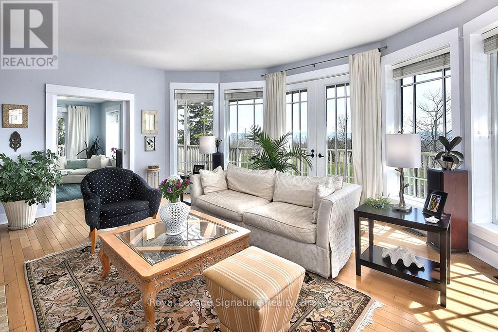 












807035 25TH SIDE ROAD

,
Grey Highlands,




Ontario
N0C1G0

