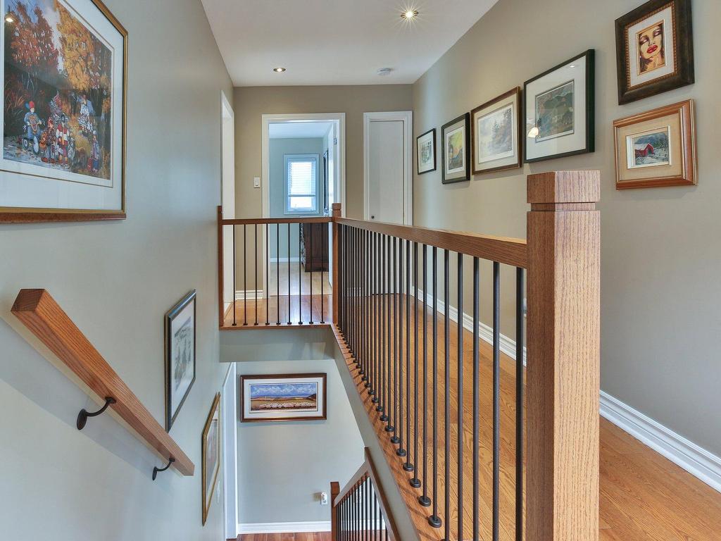 









461


Av. de Venise O.

,
Venise-en-Québec,




QC
J0J2K0

