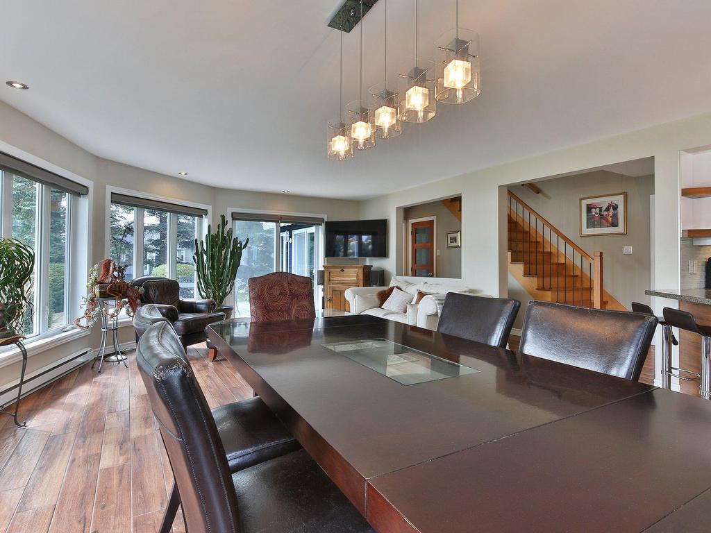 









461


Av. de Venise O.

,
Venise-en-Québec,




QC
J0J2K0

