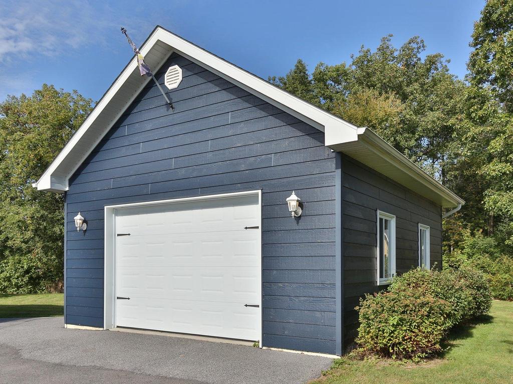 









461


Av. de Venise O.

,
Venise-en-Québec,




QC
J0J2K0

