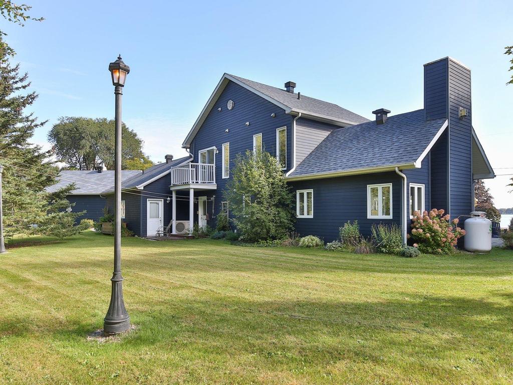 









461


Av. de Venise O.

,
Venise-en-Québec,




QC
J0J2K0

