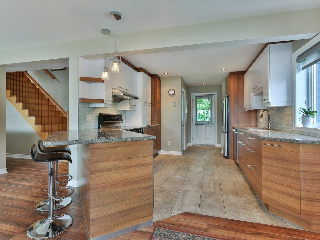 









461


Av. de Venise O.

,
Venise-en-Québec,




QC
J0J2K0

