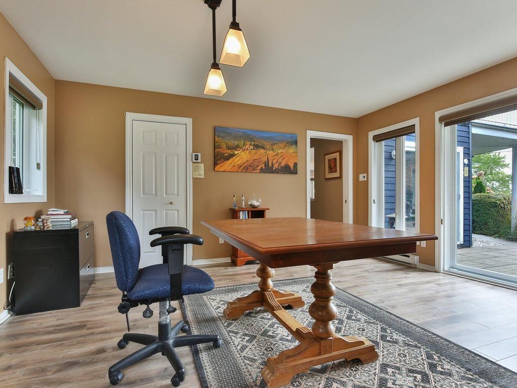 









461


Av. de Venise O.

,
Venise-en-Québec,




QC
J0J2K0


