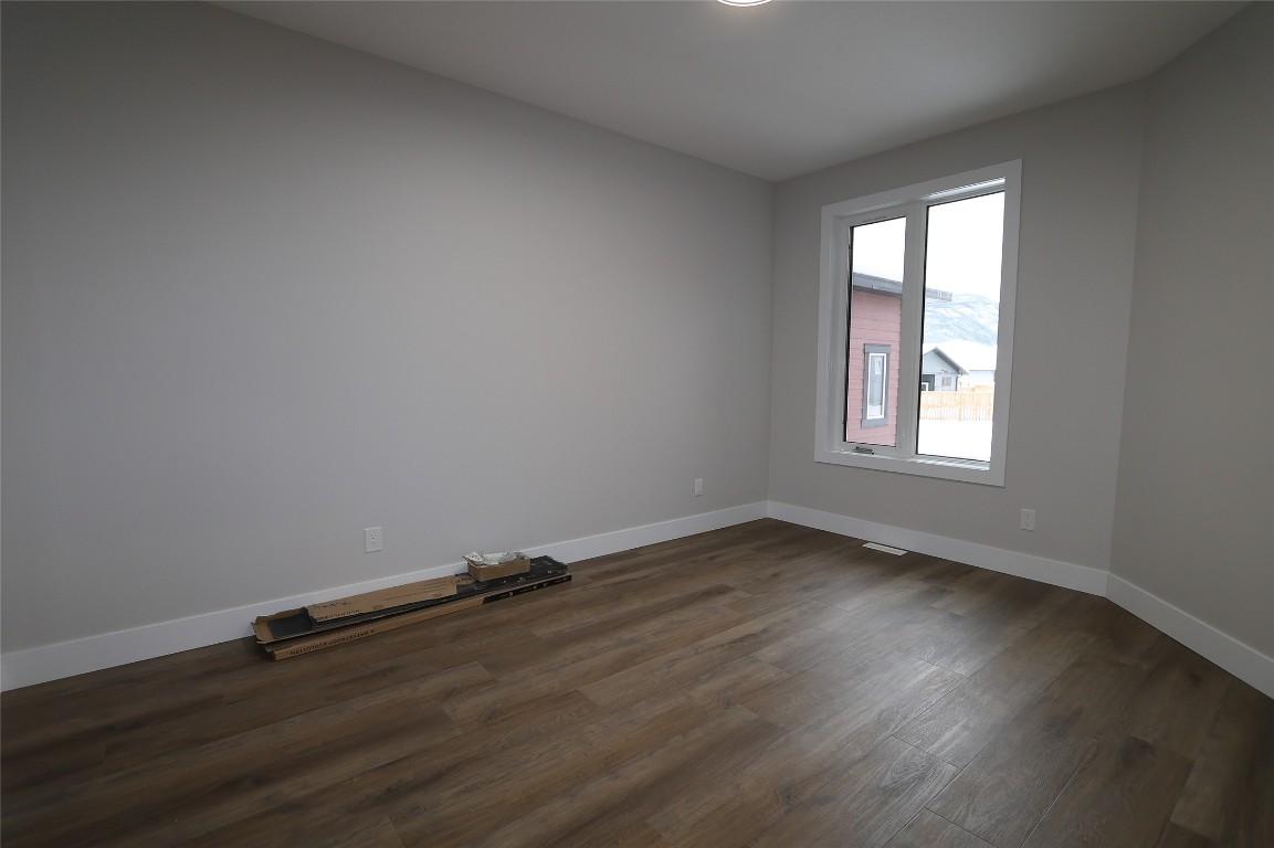 









716


ST. MARY RIVER

Drive,
Kimberley,




BC
V1A 3J3

