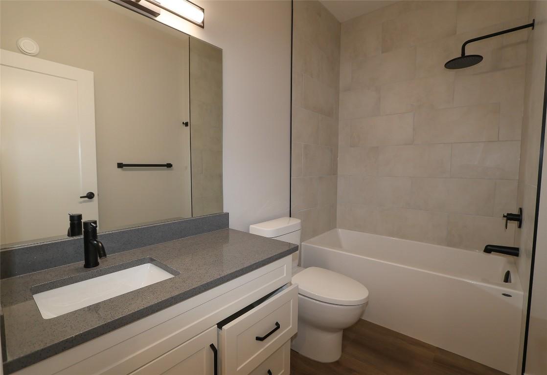 









716


ST. MARY RIVER

Drive,
Kimberley,




BC
V1A 3J3

