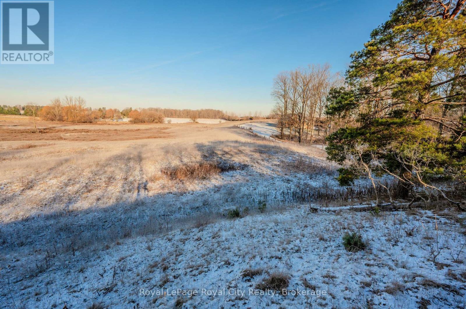 












PT LT 6 WELLINGTON 34 ROAD

,
Puslinch,







Ontario
N3C2V4

