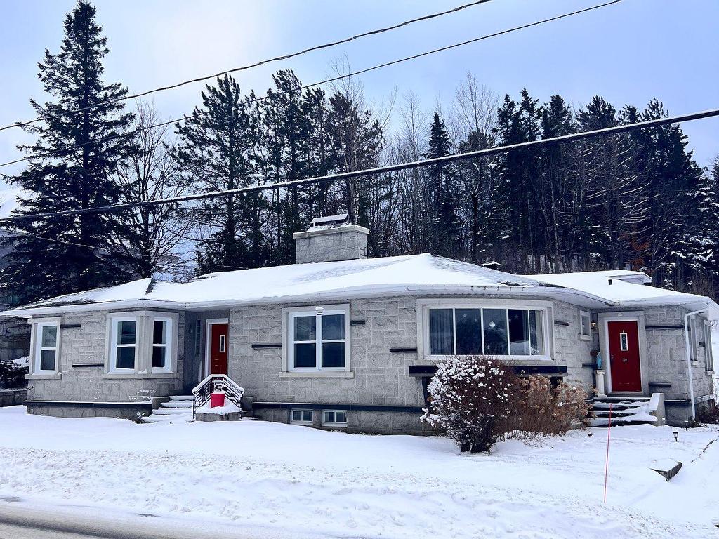 









701


Rue Principale

,
Saint-Sébastien,




QC
G0Y1M0

