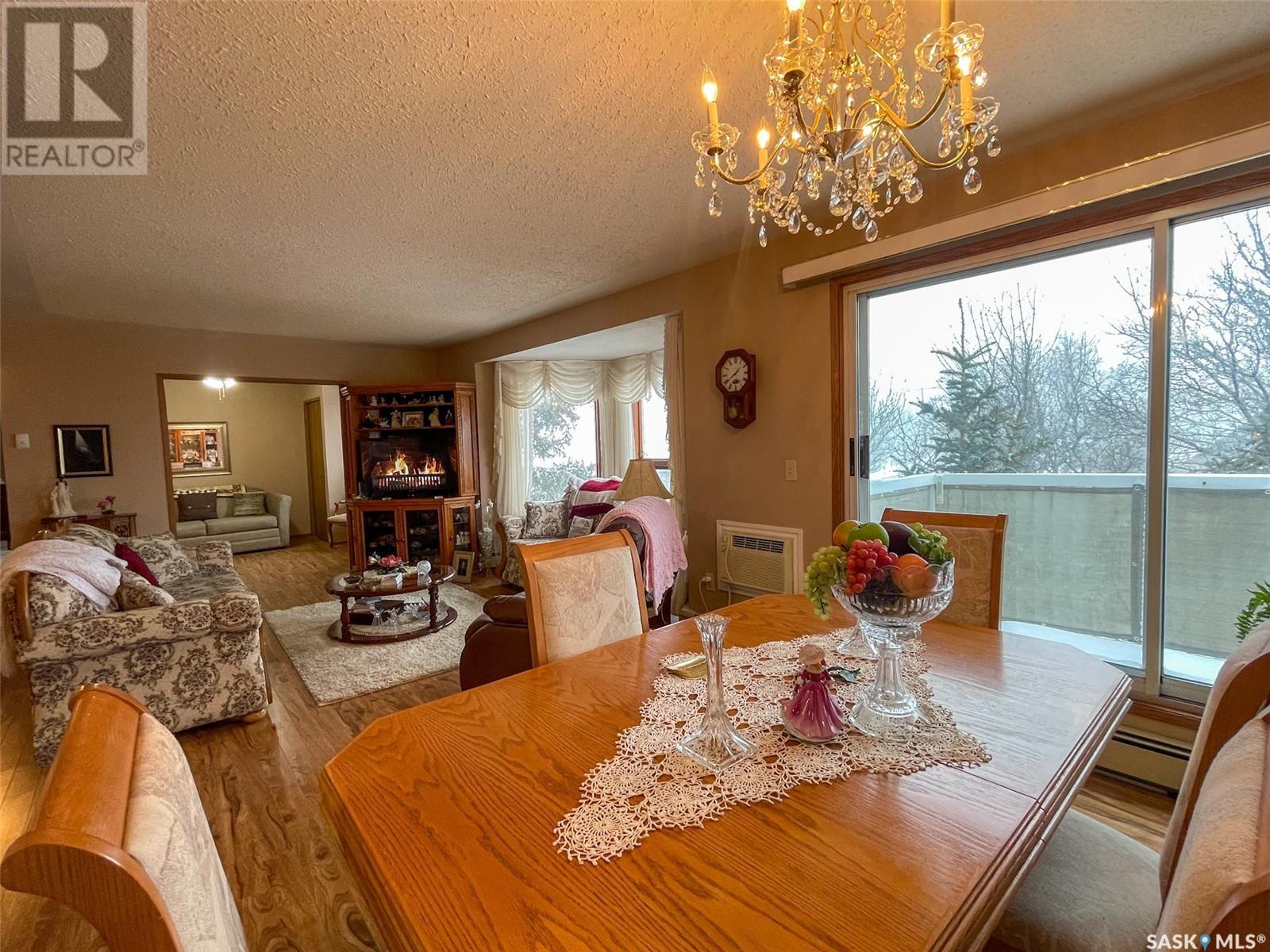 












301 119 4th AVENUE W

,
Kindersley,




Saskatchewan
S0L1S0

