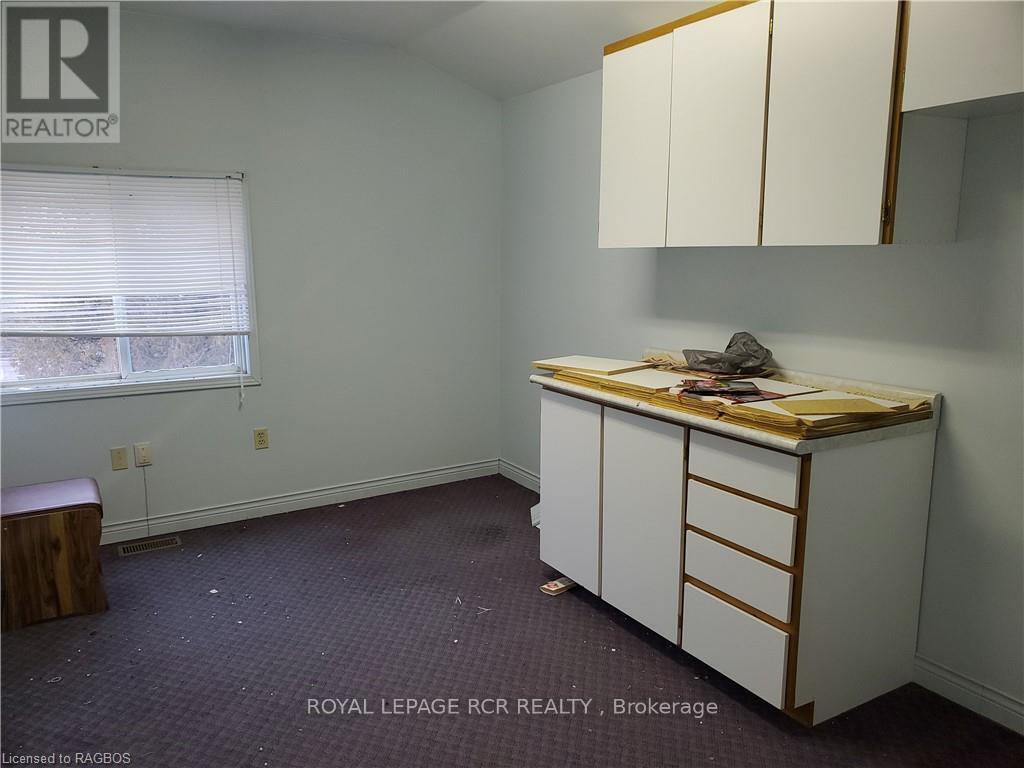 












260 MAIN STREET E

,
Southgate,




Ontario
N0C1B0

