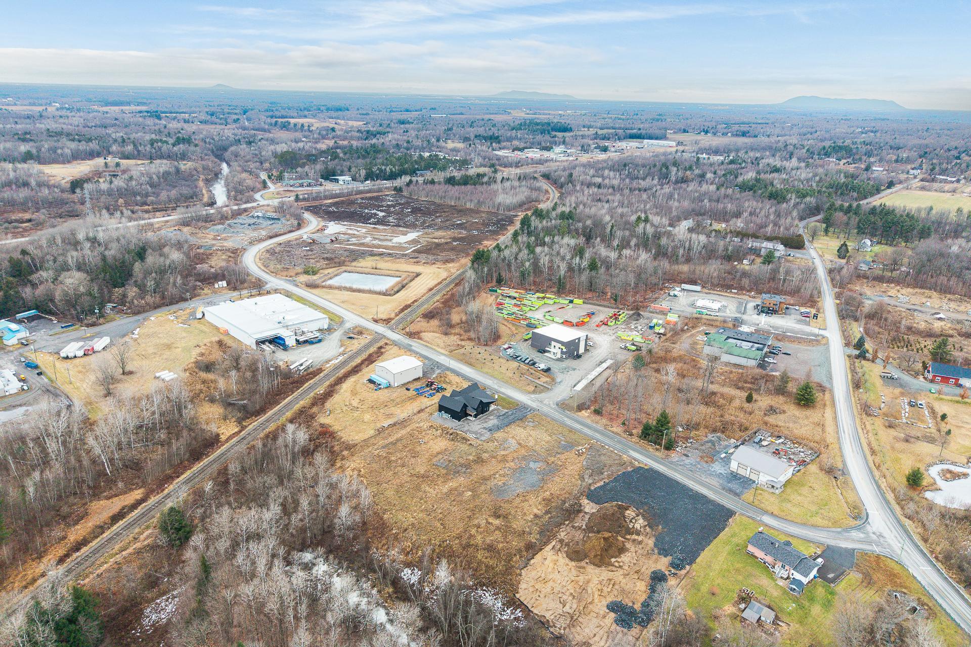 









114


Ch. Brosseau

,
Cowansville,




QC
J2K3G6

