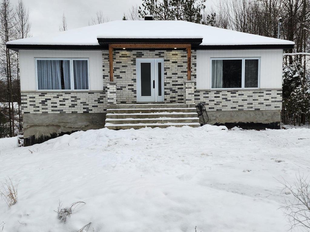 









2255


Rue Ernest-Camiré

,
Saint-Denis-de-Brompton,




QC
J0B2P0

