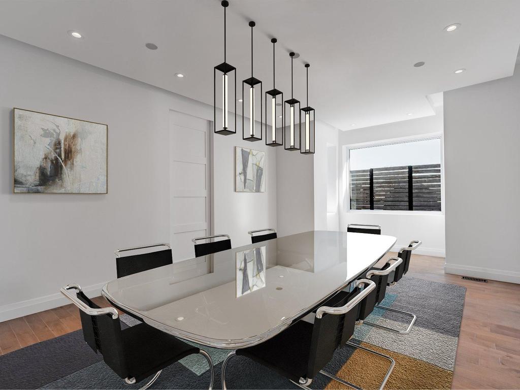









395


Rue du Parcours

,
Varennes,




QC
J3X0E4

