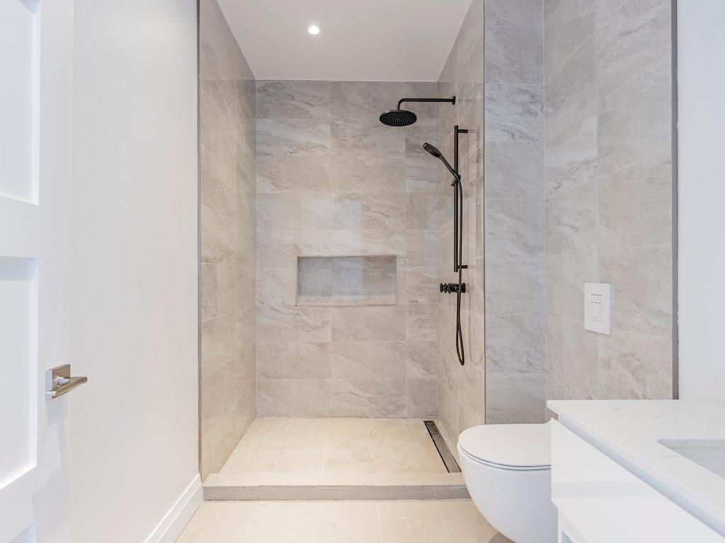 









395


Rue du Parcours

,
Varennes,




QC
J3X0E4

