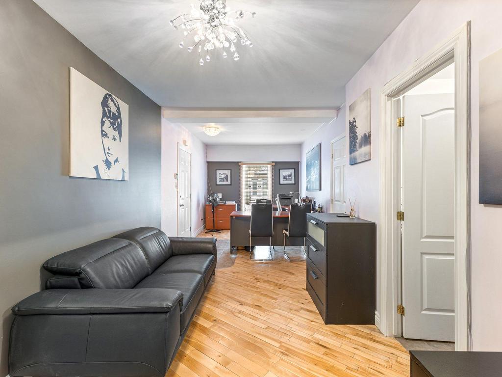 









4344

 - 4348


Rue de Verdun

,
Montréal (Verdun/Île-des-Soeurs),




QC
H4G1L8


